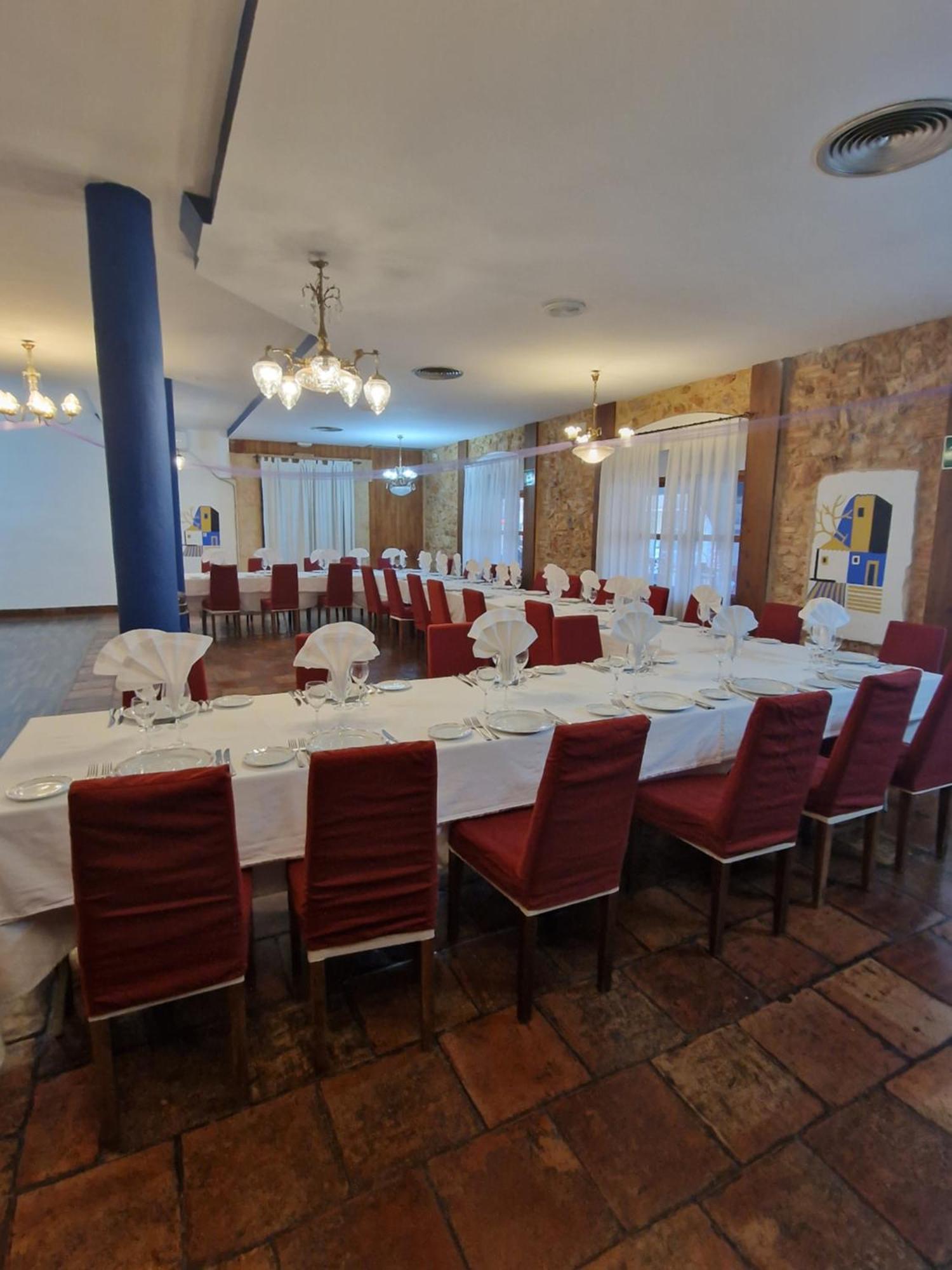 Hotel Restaurante Setos موتايلا ديل بالانكار المظهر الخارجي الصورة